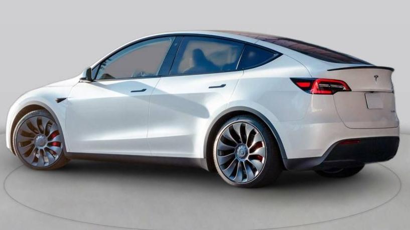 TESLA MODEL Y 2024 7SAYGDEE1RA266247 image